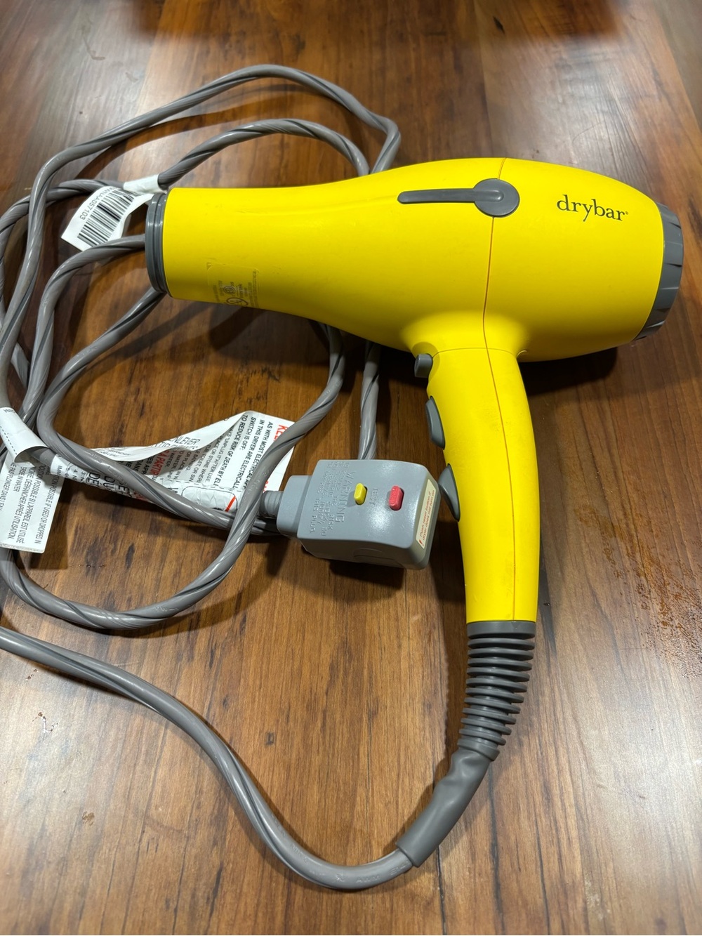 Drybar Buttercup Yellow Full Size Blow-Dryer - Picture 3 of 14